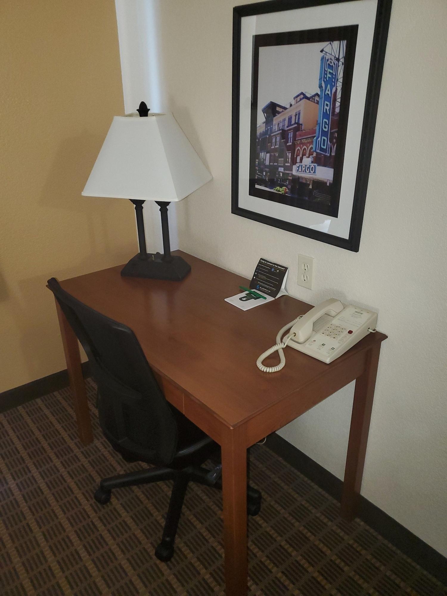 Expressway Suites Fargo Exteriér fotografie